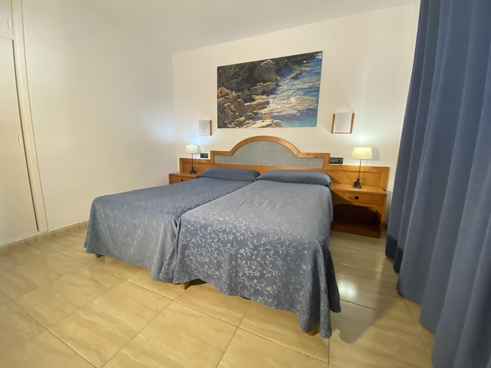 Apartamentos Sal Rossa Ibiza Town Dış mekan fotoğraf