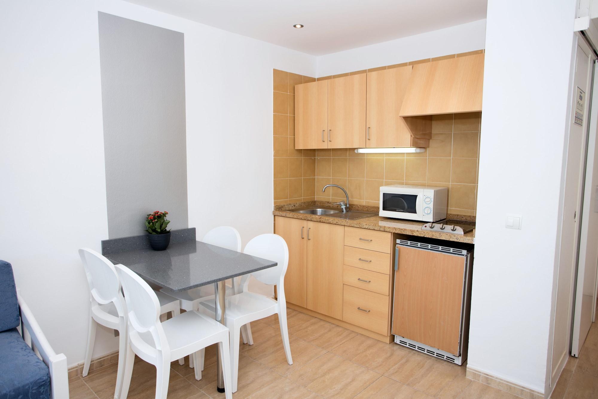 Apartamentos Sal Rossa Ibiza Town Dış mekan fotoğraf