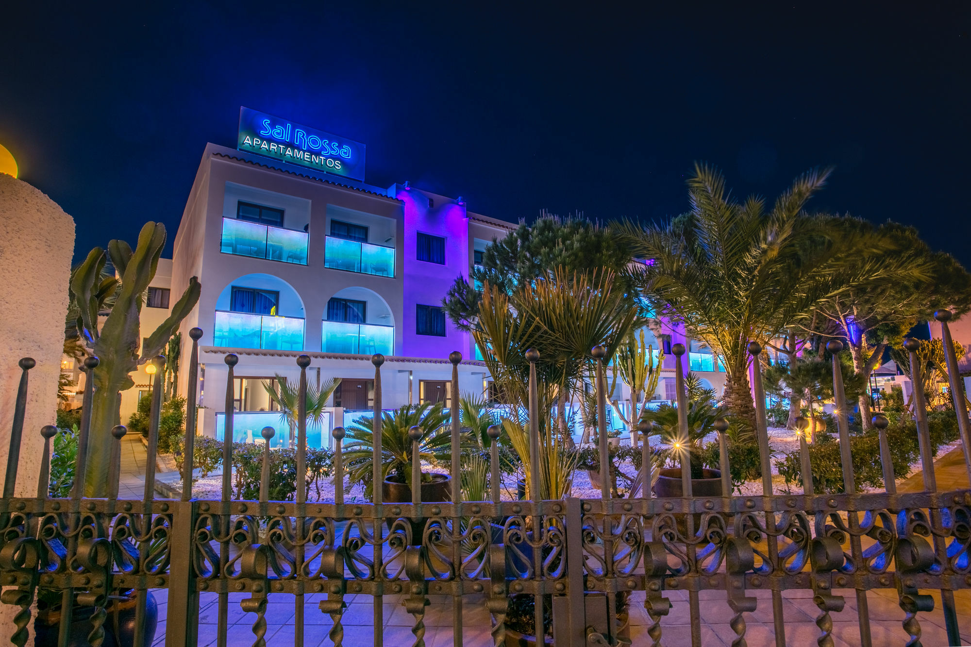 Apartamentos Sal Rossa Ibiza Town Dış mekan fotoğraf