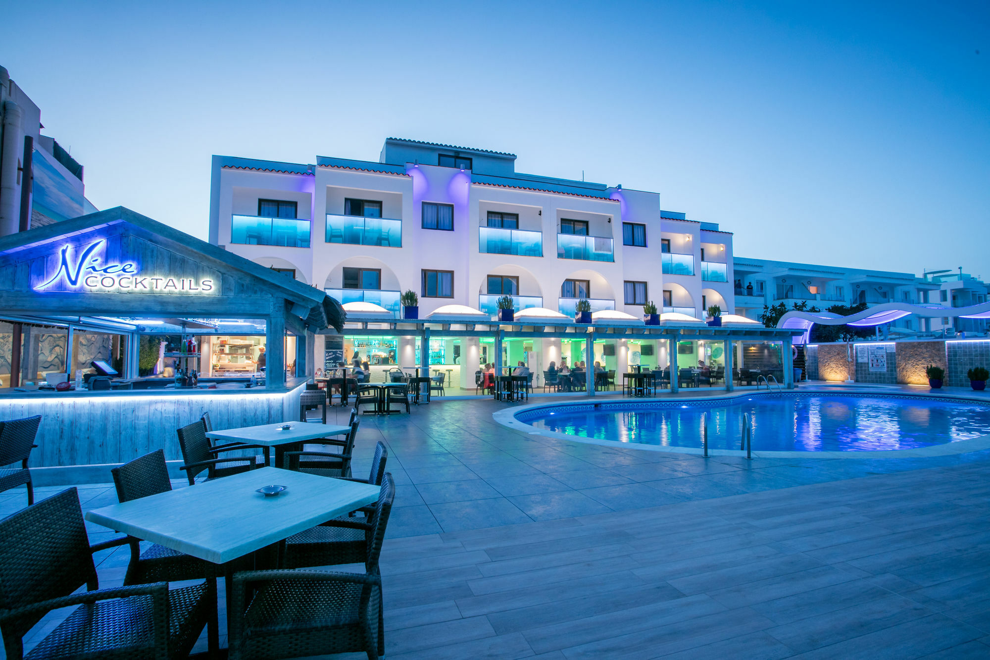 Apartamentos Sal Rossa Ibiza Town Dış mekan fotoğraf